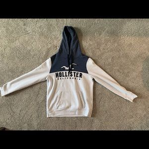 Hollister white hoodie